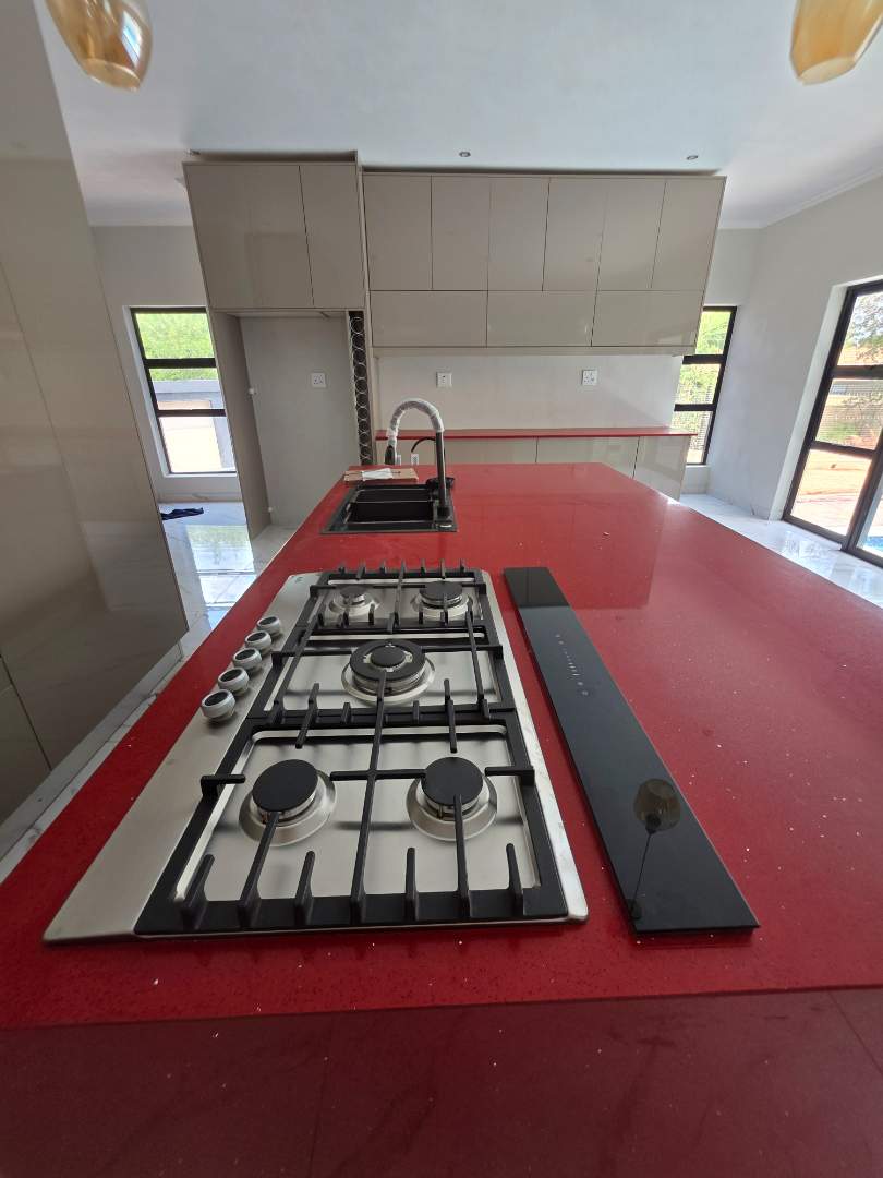 5 Bedroom Property for Sale in Seasons Lifestyle Estate North West